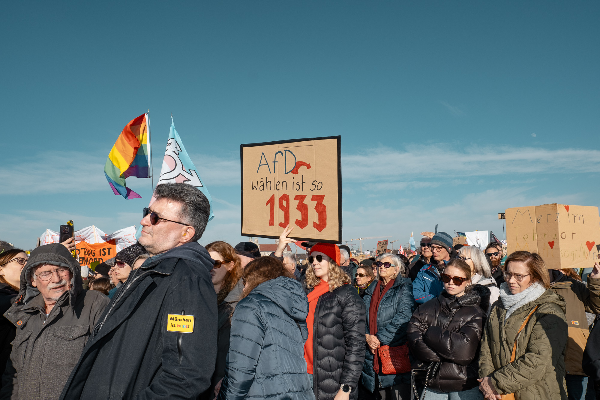 Demonstranten auf der Theresienwiese